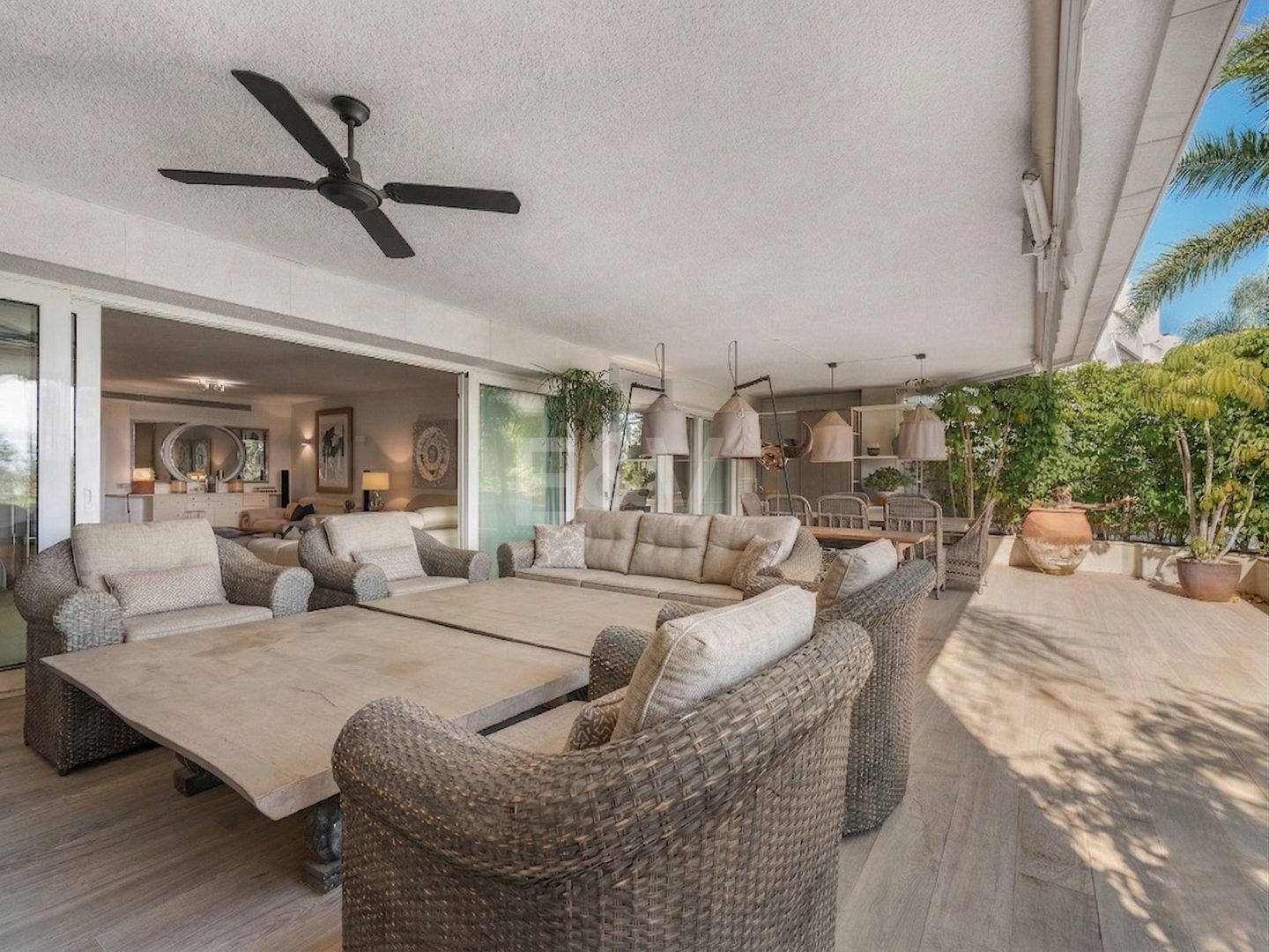 Beachfront Residence in an Exclusive Prime Location