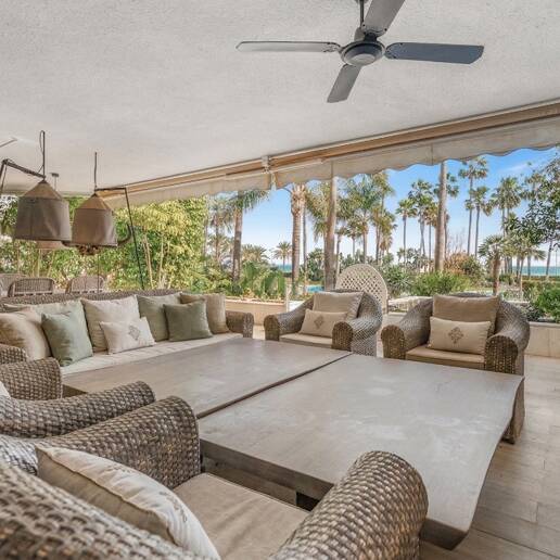 Beachfront Residence in an Exclusive Prime Location
