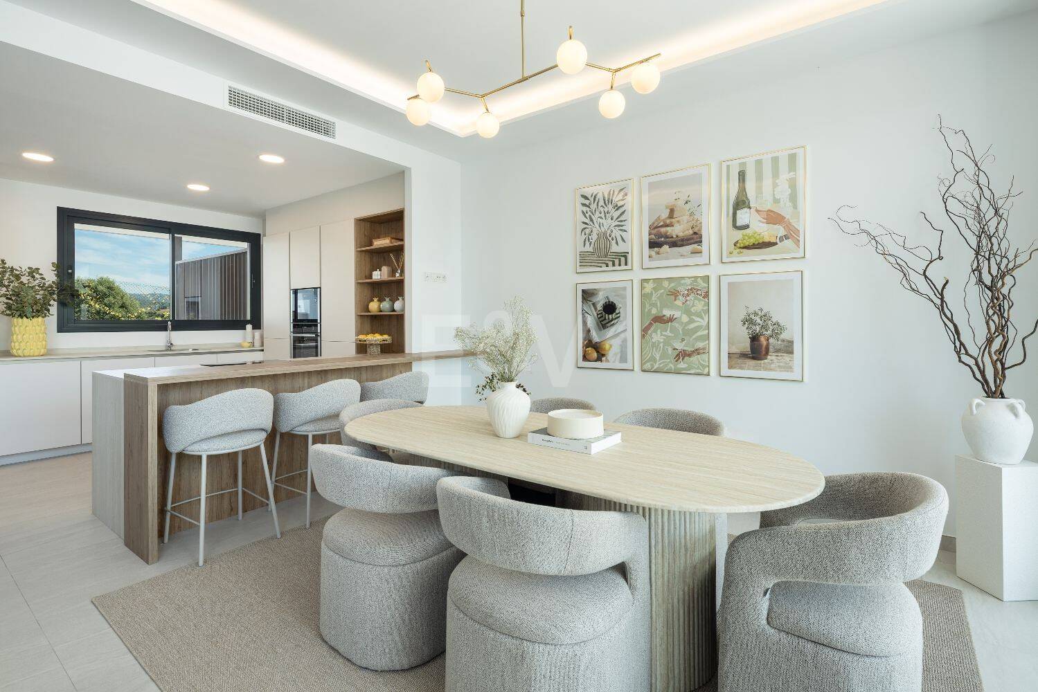 Moderna casa adosada con piscina en la azotea y vistas al mar en Río Real, Marbella