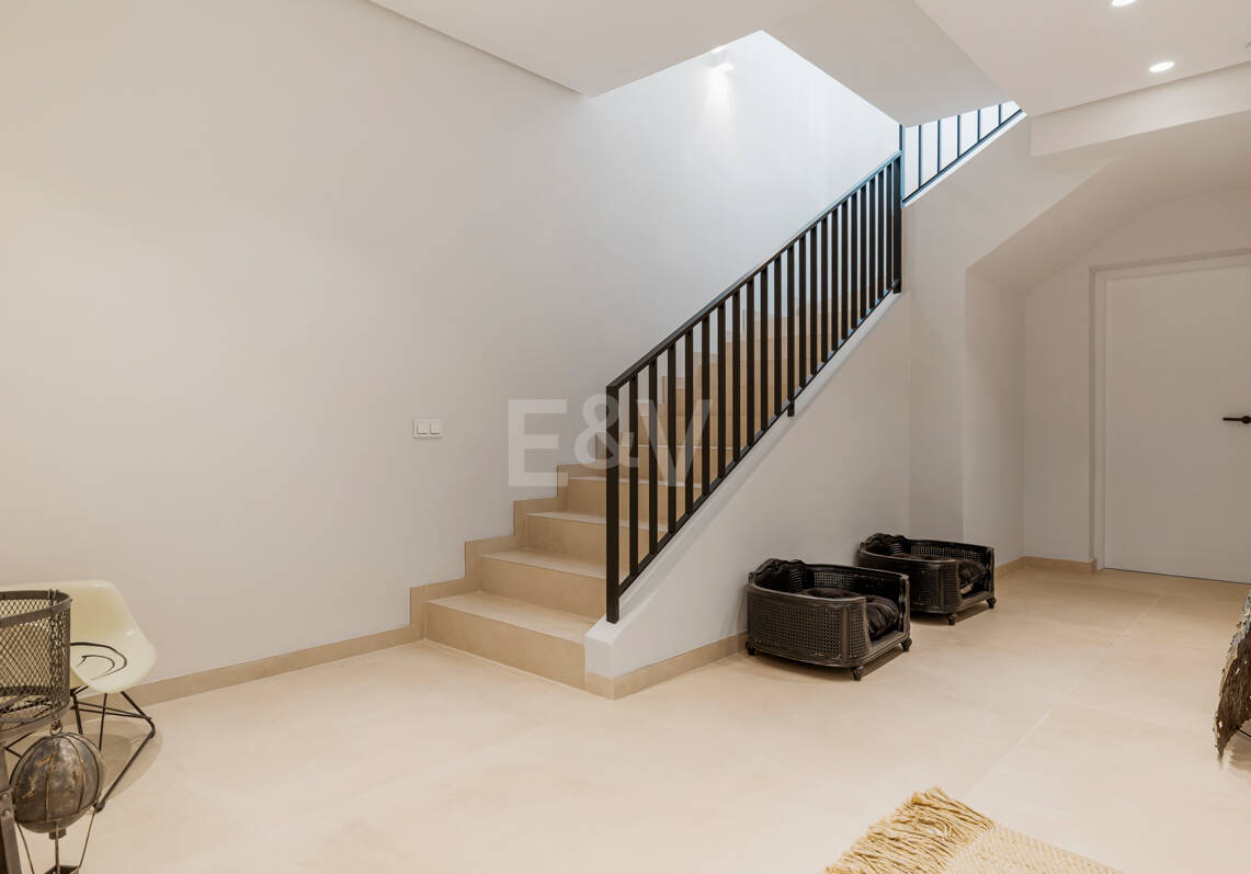 Elegancka Villa Współczesna w klubie Las Lomas del Marbella na Golden Mile