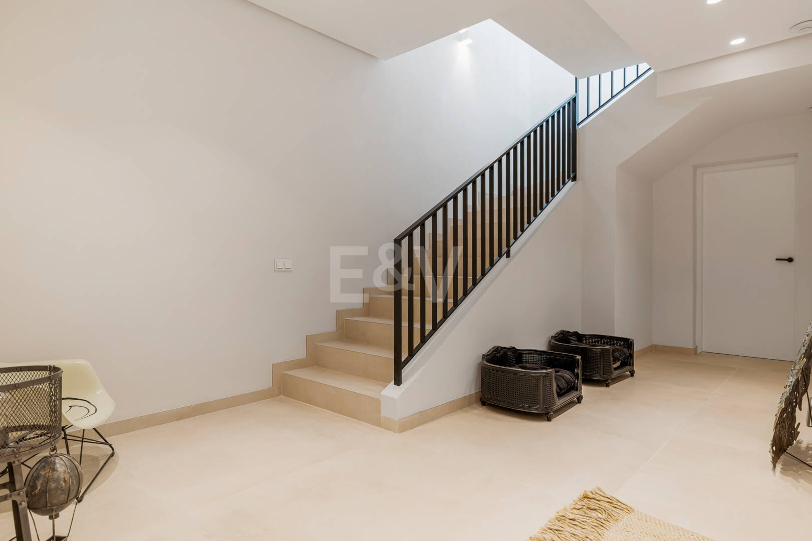 Elegante Zeitgenössische Villa in Las Lomas del Marbella Club an der Goldenen Meile