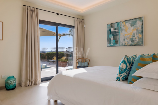 Elegancka Villa Współczesna w klubie Las Lomas del Marbella na Golden Mile