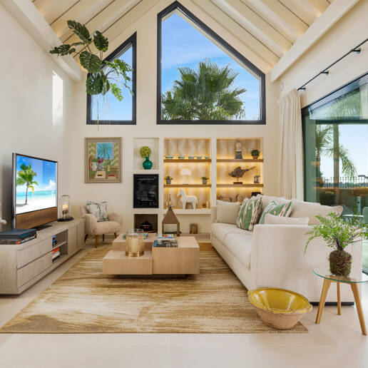 Elegante Zeitgenössische Villa in Las Lomas del Marbella Club an der Goldenen Meile