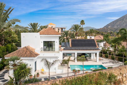 Villa contemporánea elegante en Las Lomas del Marbella Club en la Milla de Oro