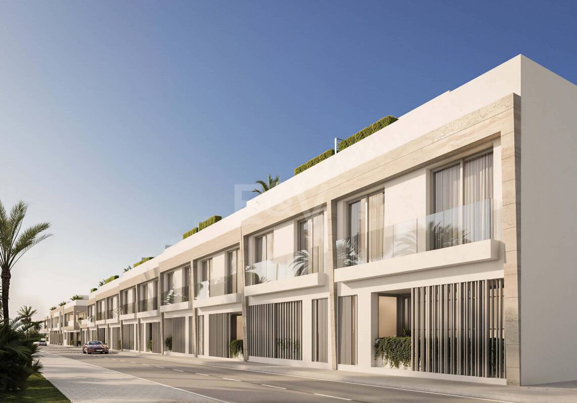 Maison de ville moderne avec Solarium magnifique et Jacuzzi, à quelques pas des équipements locaux et de la plage