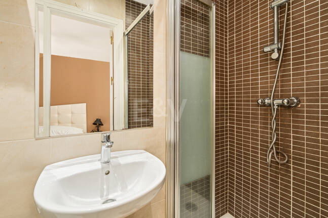 Apartament na parterze na sprzedaż w Nueva Andalucia, Marbella (Wszystkie obszary)