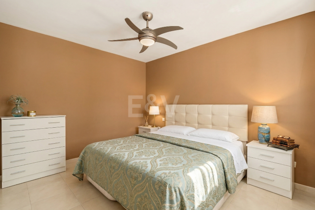 Apartament na parterze na sprzedaż w Nueva Andalucia, Marbella (Wszystkie obszary)