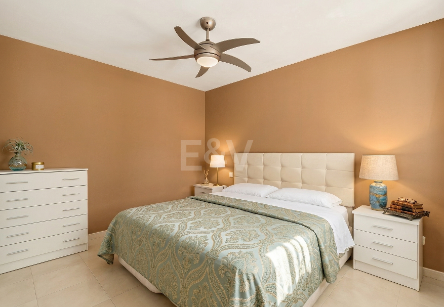 Apartament na parterze na sprzedaż w Nueva Andalucia, Marbella (Wszystkie obszary)