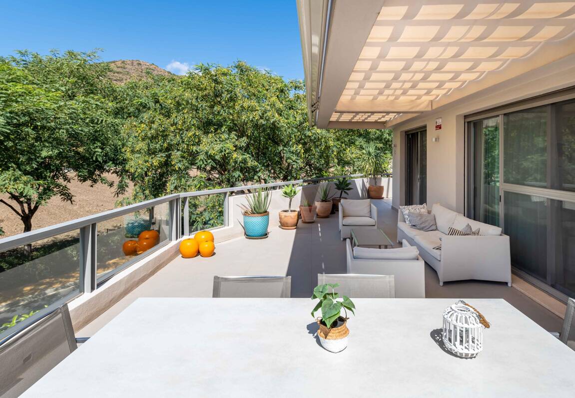 Appartement moderne rez de chaussée dans un complexe résidentiel de luxe