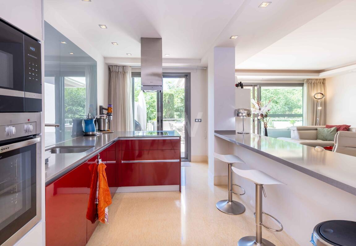 Appartement moderne rez de chaussée dans un complexe résidentiel de luxe