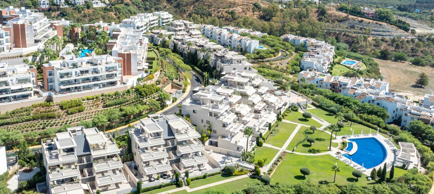 Markplanslägenhet till salu i Benahavis