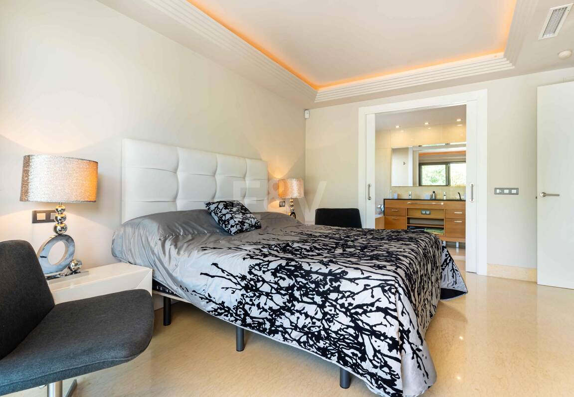 Appartement moderne rez de chaussée dans un complexe résidentiel de luxe