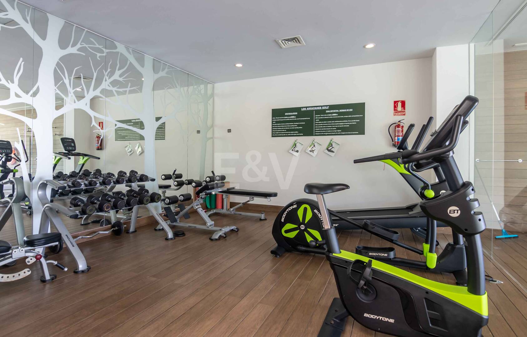 Appartement moderne rez de chaussée dans un complexe résidentiel de luxe