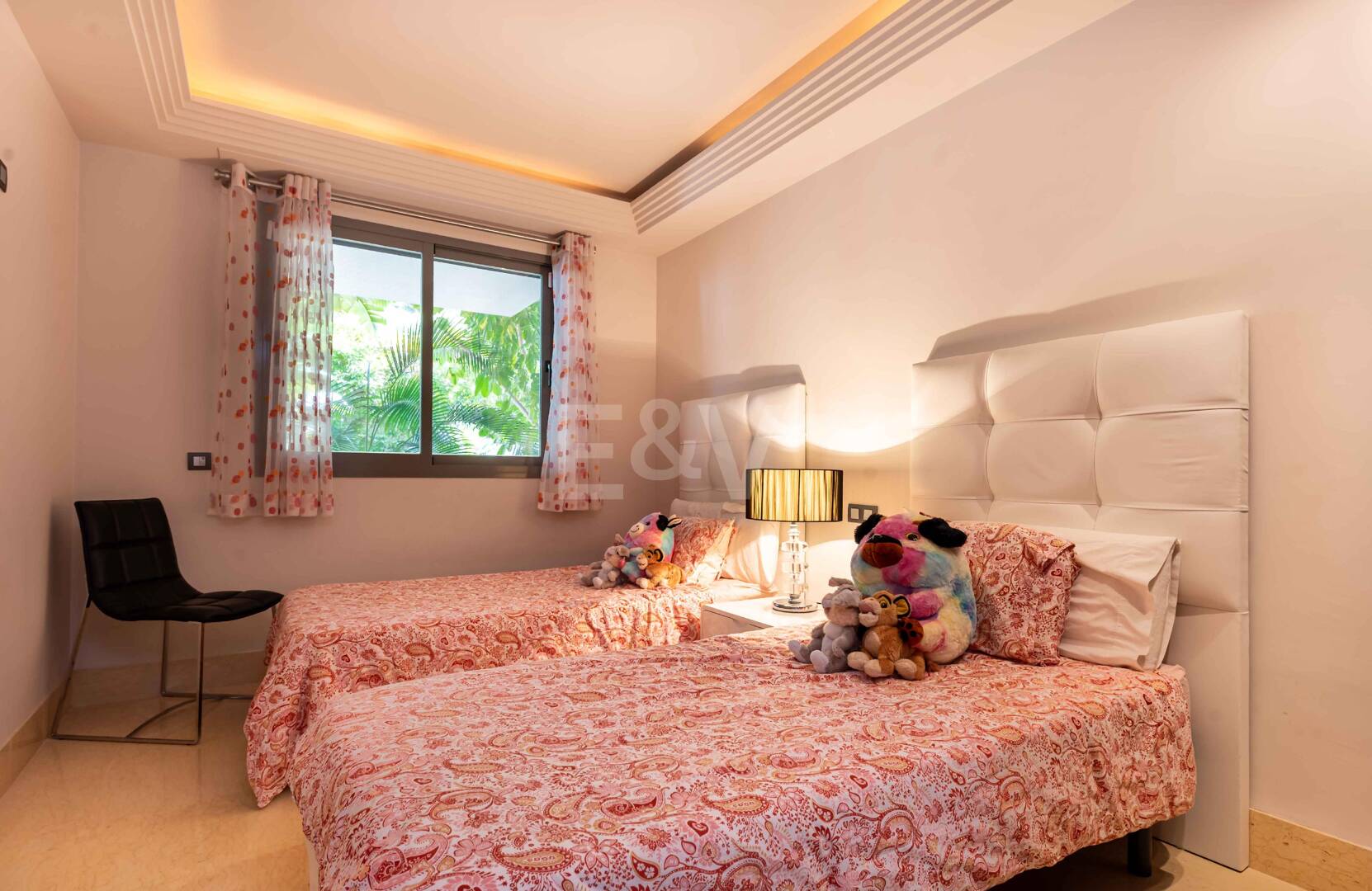 Appartement moderne rez de chaussée dans un complexe résidentiel de luxe