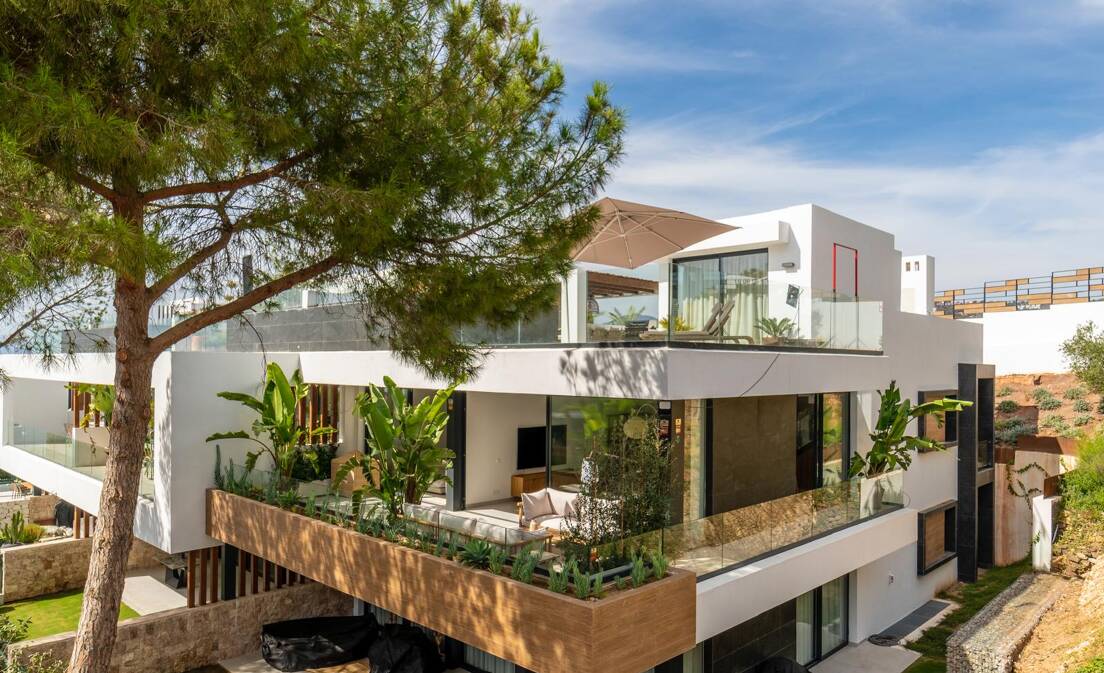 Ático con terraza, piscina privada e impresionantes vistas