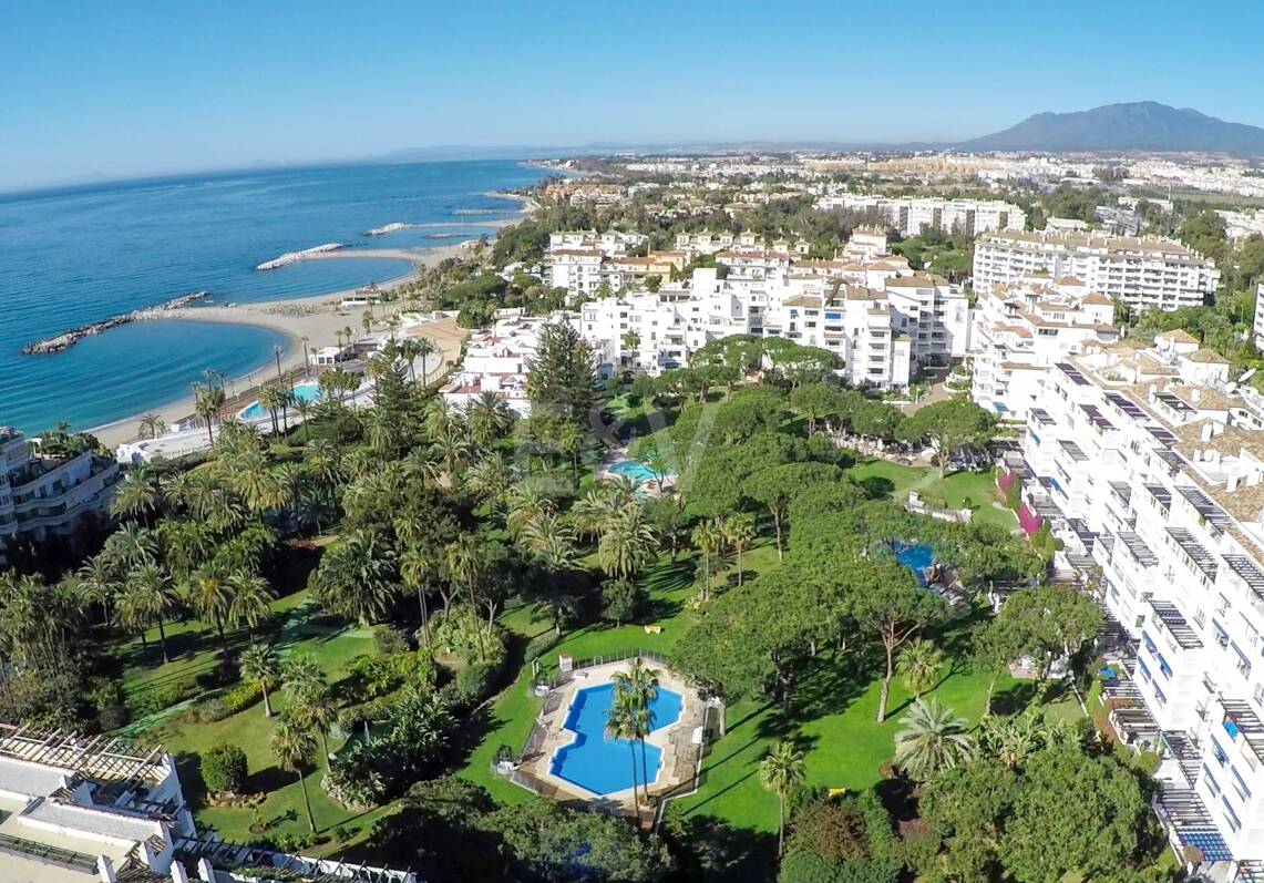 Modernes Apartment in Strandurbanisation in Puerto Banús