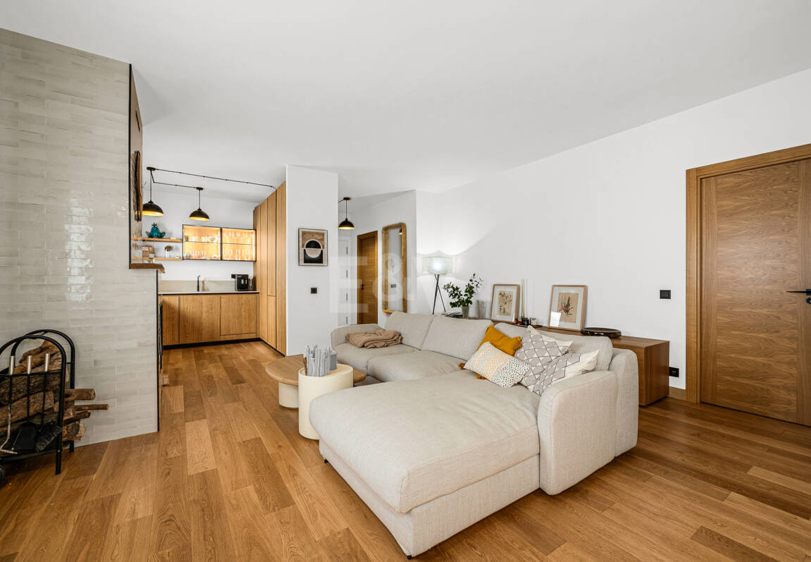 Moderner Stil an erstklassiger Adresse am Meer