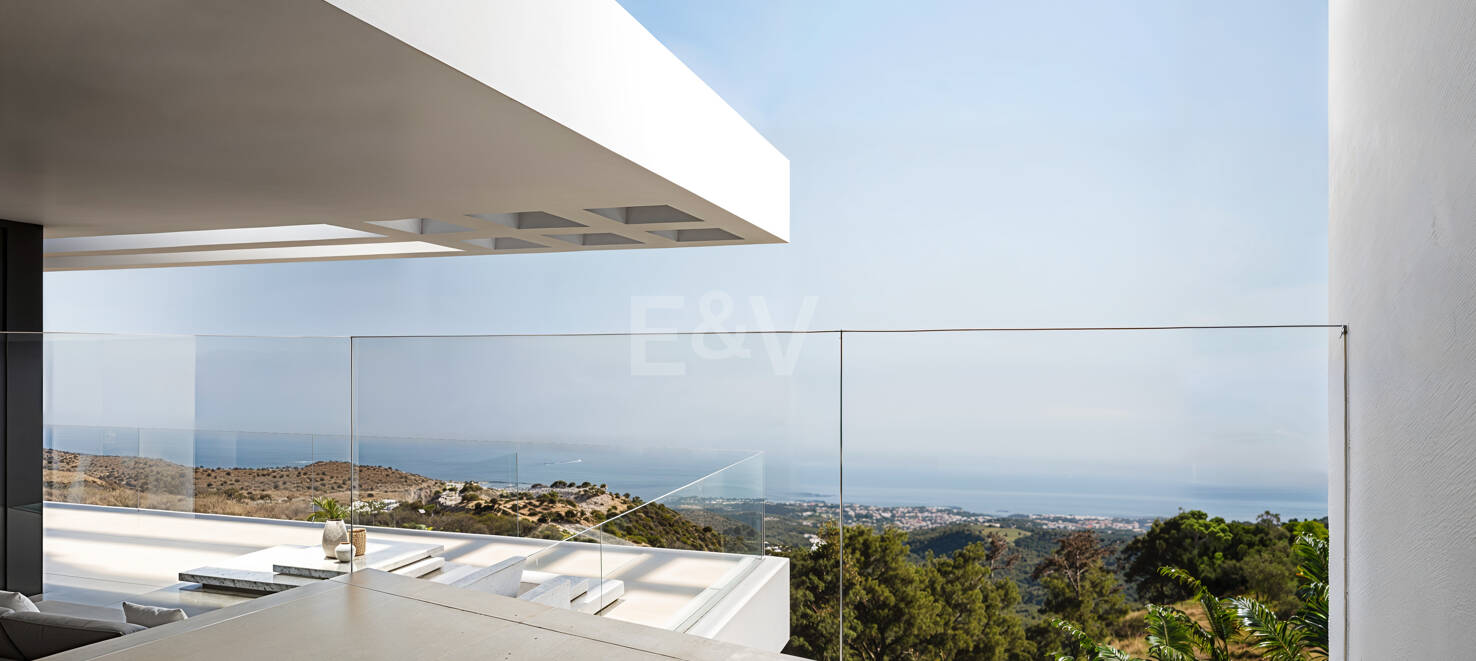 Luxury Contemporary Villa Surrounded by Protected Natural Landscapes