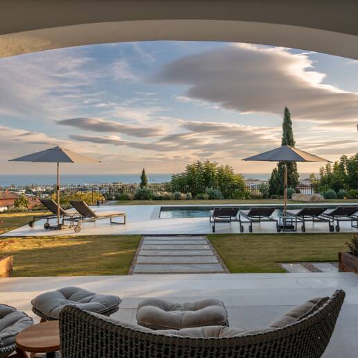 Stunning Andalusian Villa with Spectacular Sea Views in Exclusive Gated Community