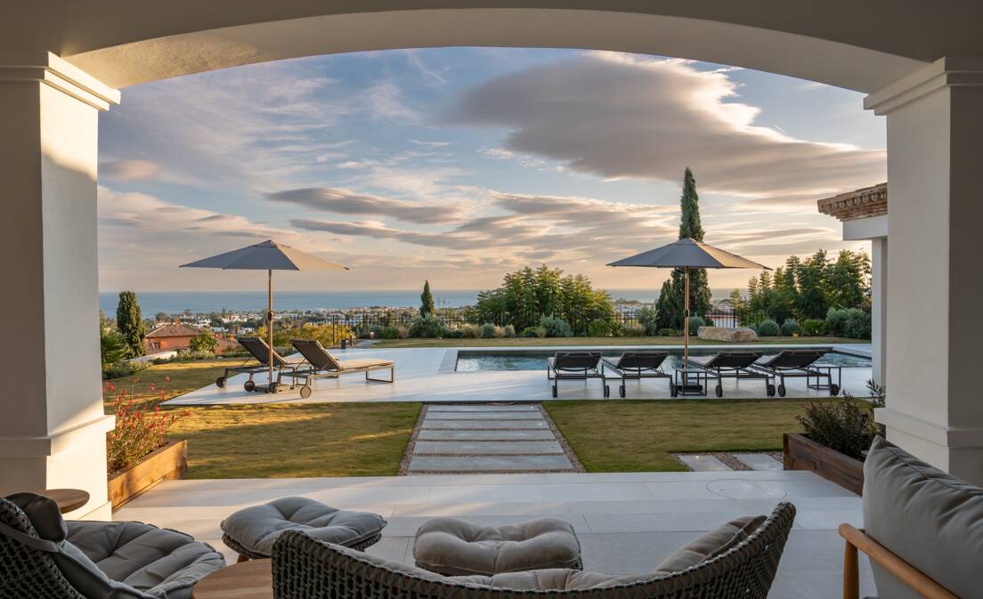 Stunning Andalusian Villa with Spectacular Sea Views in Exclusive Gated Community