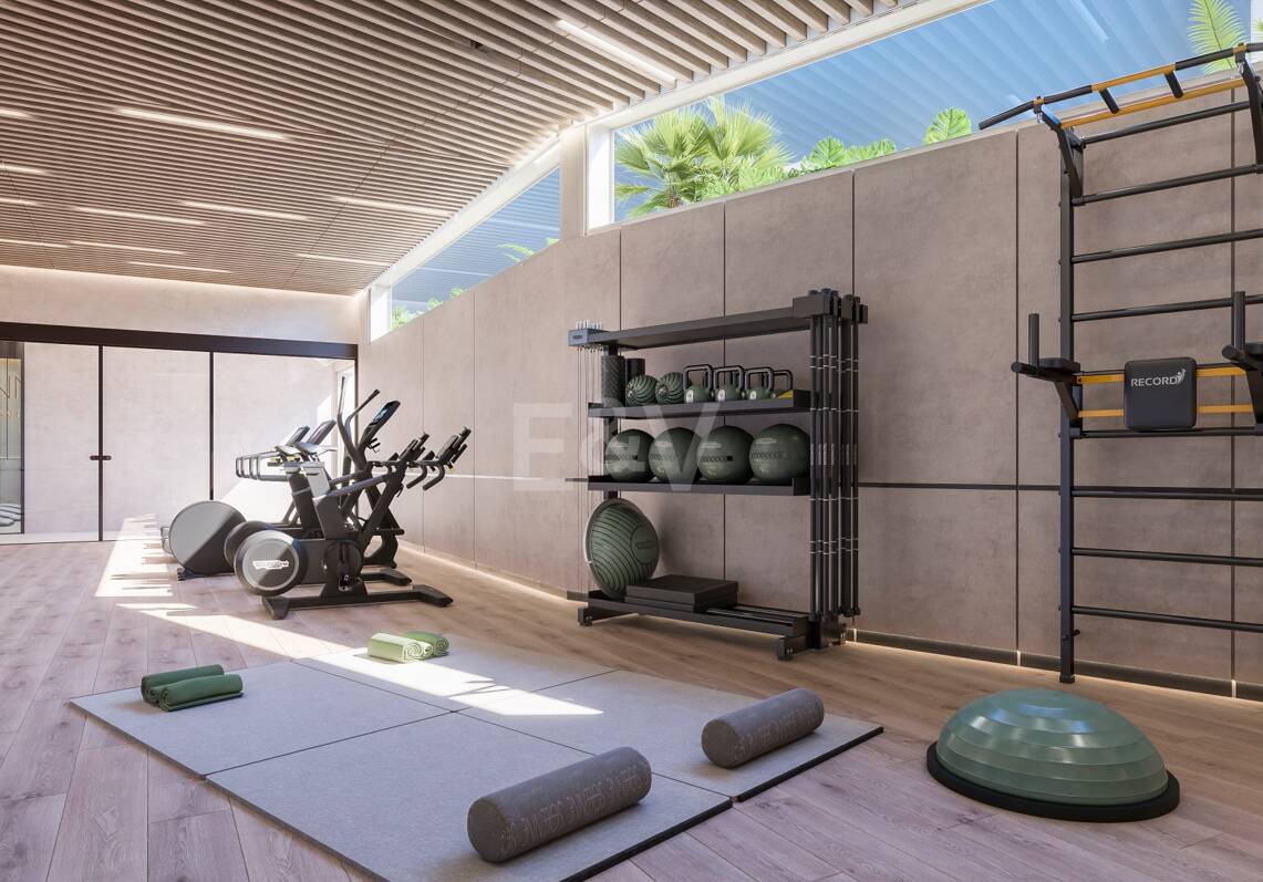 Appartement de jardin avec vue panoramique sur la mer et la montagne dans une urbanisation de luxe