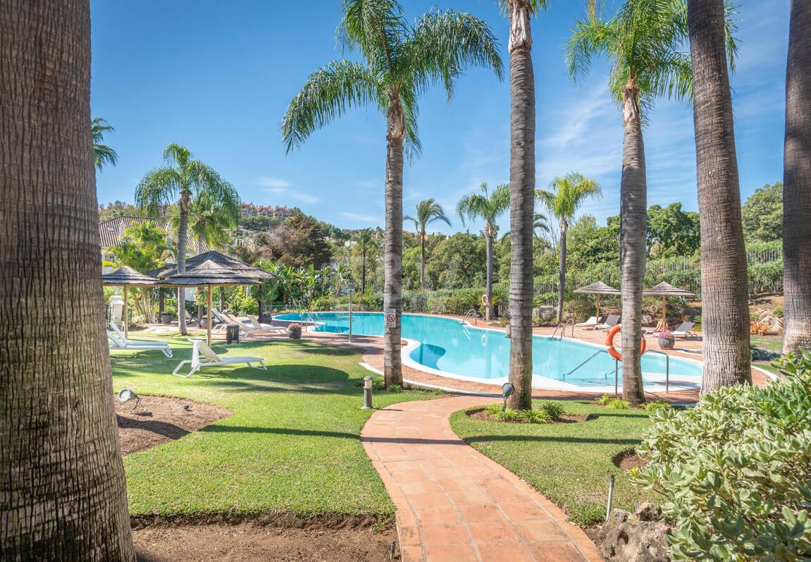 Wunderschönes Penthouse-Duplex mit Panoramablick auf Golfplatz und Meer