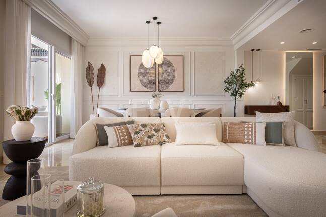 Wunderschönes Penthouse-Duplex mit Panoramablick auf Golfplatz und Meer