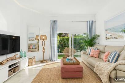 Wohnung in erster Strandlinie mit tropischen Gärten und direktem Zugang zum Meer