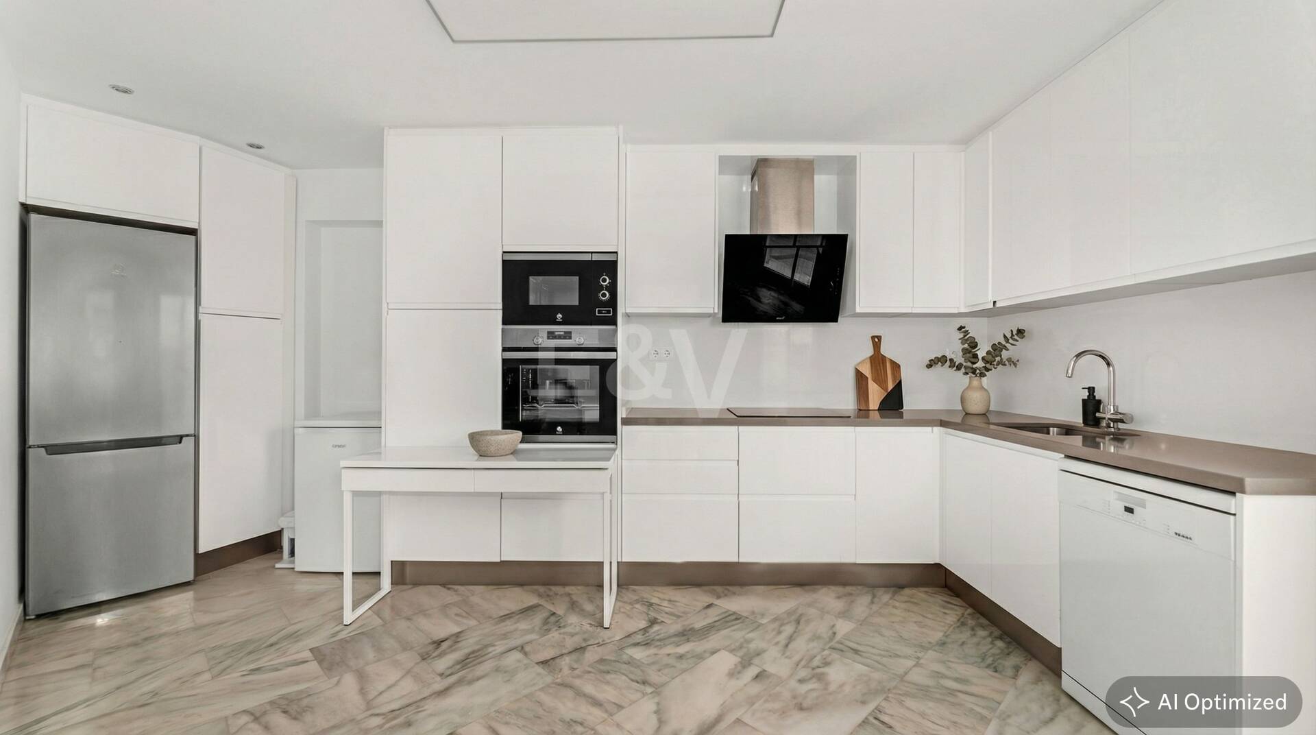 Wohnung in erster Strandlinie mit tropischen Gärten und direktem Zugang zum Meer