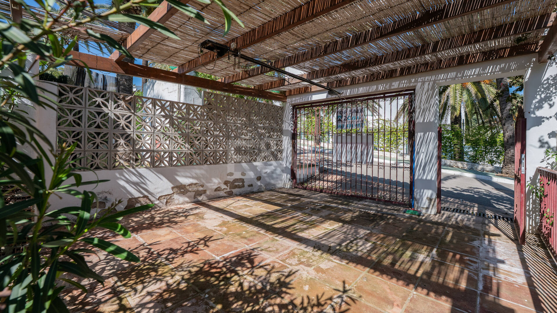 Beachside Bungalow in Los Monteros with Approved Licence for a New Luxury Villa