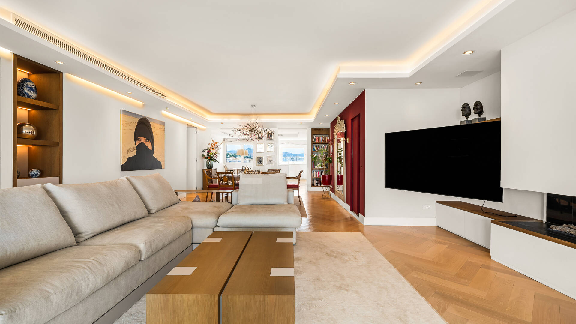 Spacious Duplex Penthouse in Don Gonzalo with Private Plunge Pool