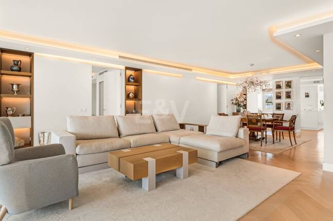 Przestronny apartament Duplex w Don Gonzalo z prywatnym basenem Plunge