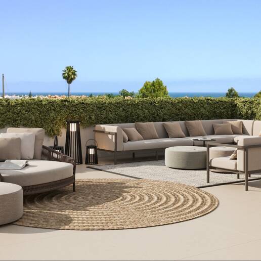 Zeitgenössisches Penthouse mit privater Dachterrasse und Jacuzzi in San Pedro Playa