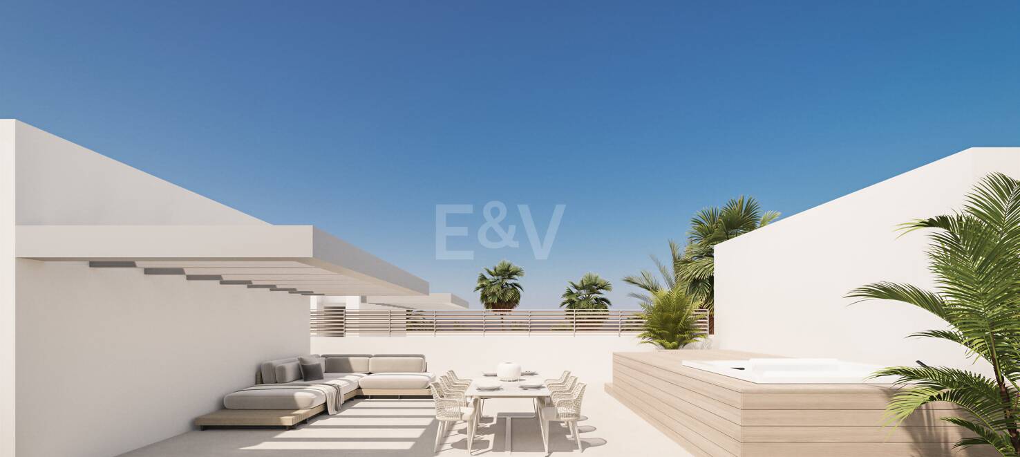 Zeitgenössisches Penthouse mit privater Dachterrasse und Jacuzzi in San Pedro Playa