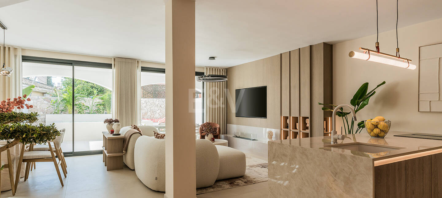 Ibizenkische Strandhaus im Stil mit privatem beheiztem Pool und Innen-Außen-Wohnen