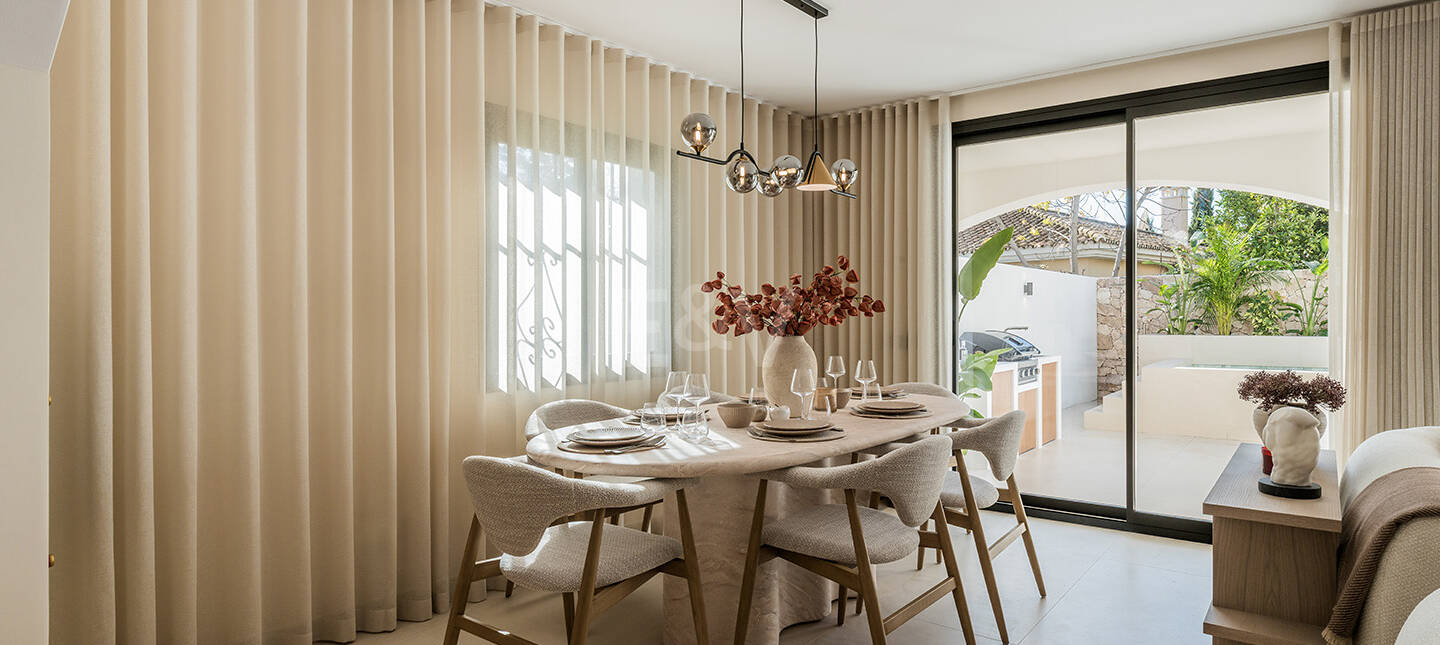 Ibizenkische Strandhaus im Stil mit privatem beheiztem Pool und Innen-Außen-Wohnen