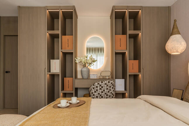 Maison de ville en bord de mer style Ibiza avec piscine chauffée privée et magnifique espace de vie extérieur