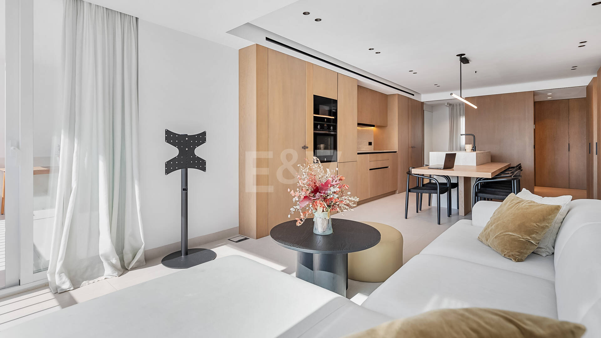 Elegantes Apartment im Zentrum von Marbella mit Pool, Terrasse und touristischer Lizenz