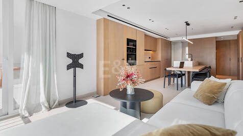 Elegant Marbella Centre Appartement avec piscine, Terrasse & Licence Touristique
