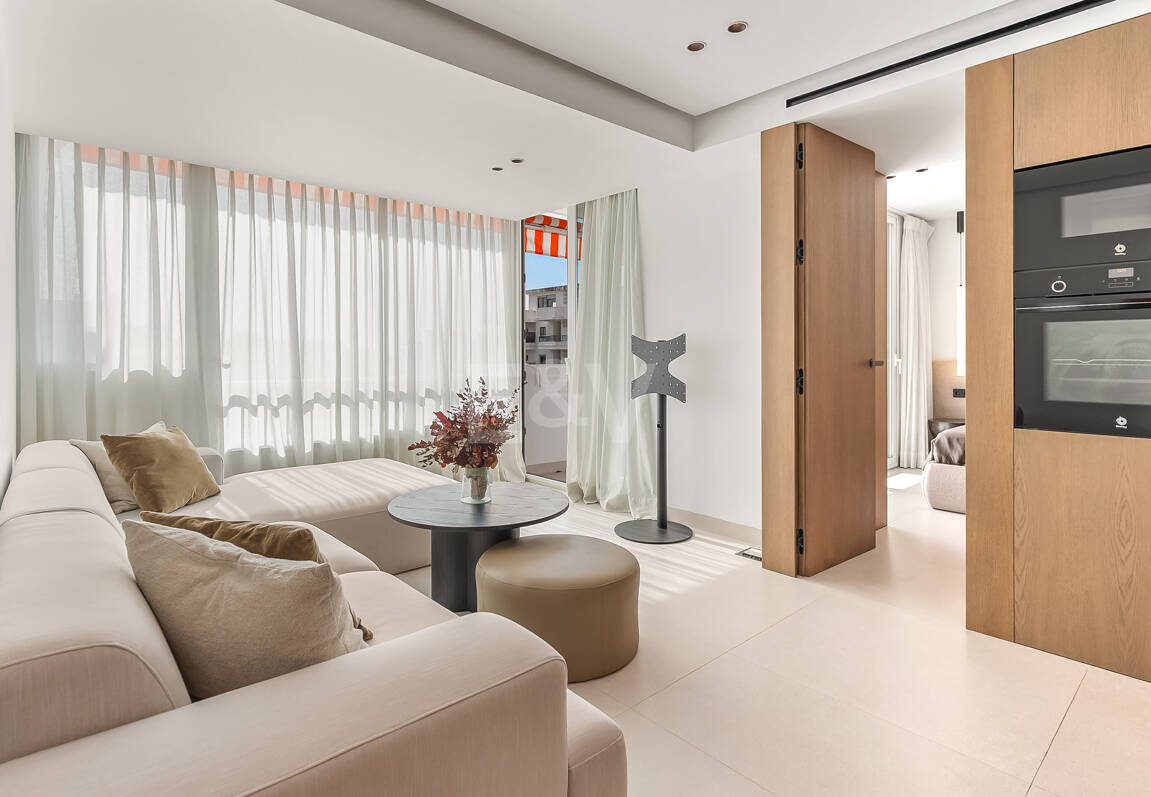 Elegantes Apartment im Zentrum von Marbella mit Pool, Terrasse und touristischer Lizenz