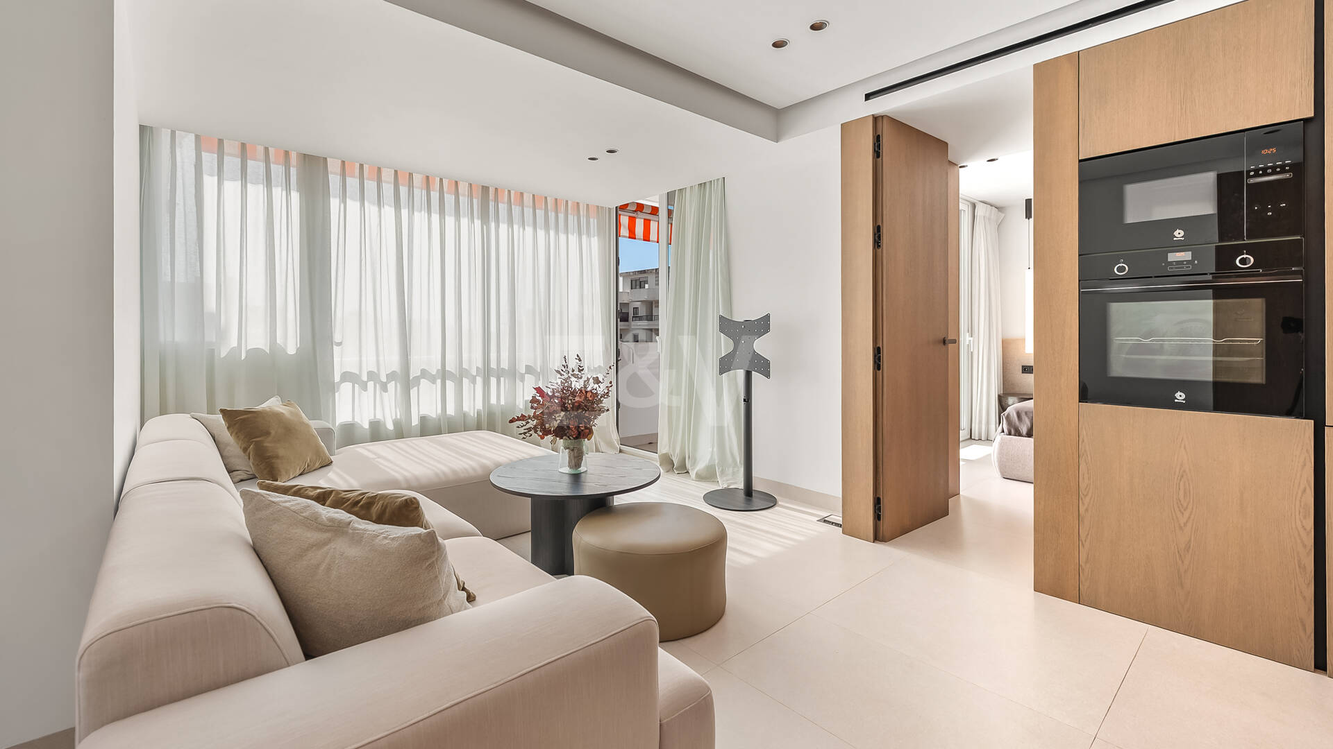 Elegantes Apartment im Zentrum von Marbella mit Pool, Terrasse und touristischer Lizenz