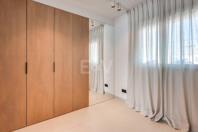 Elegantes Apartment im Zentrum von Marbella mit Pool, Terrasse und touristischer Lizenz