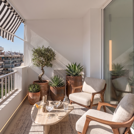 Elegantes Apartment im Zentrum von Marbella mit Pool, Terrasse und touristischer Lizenz