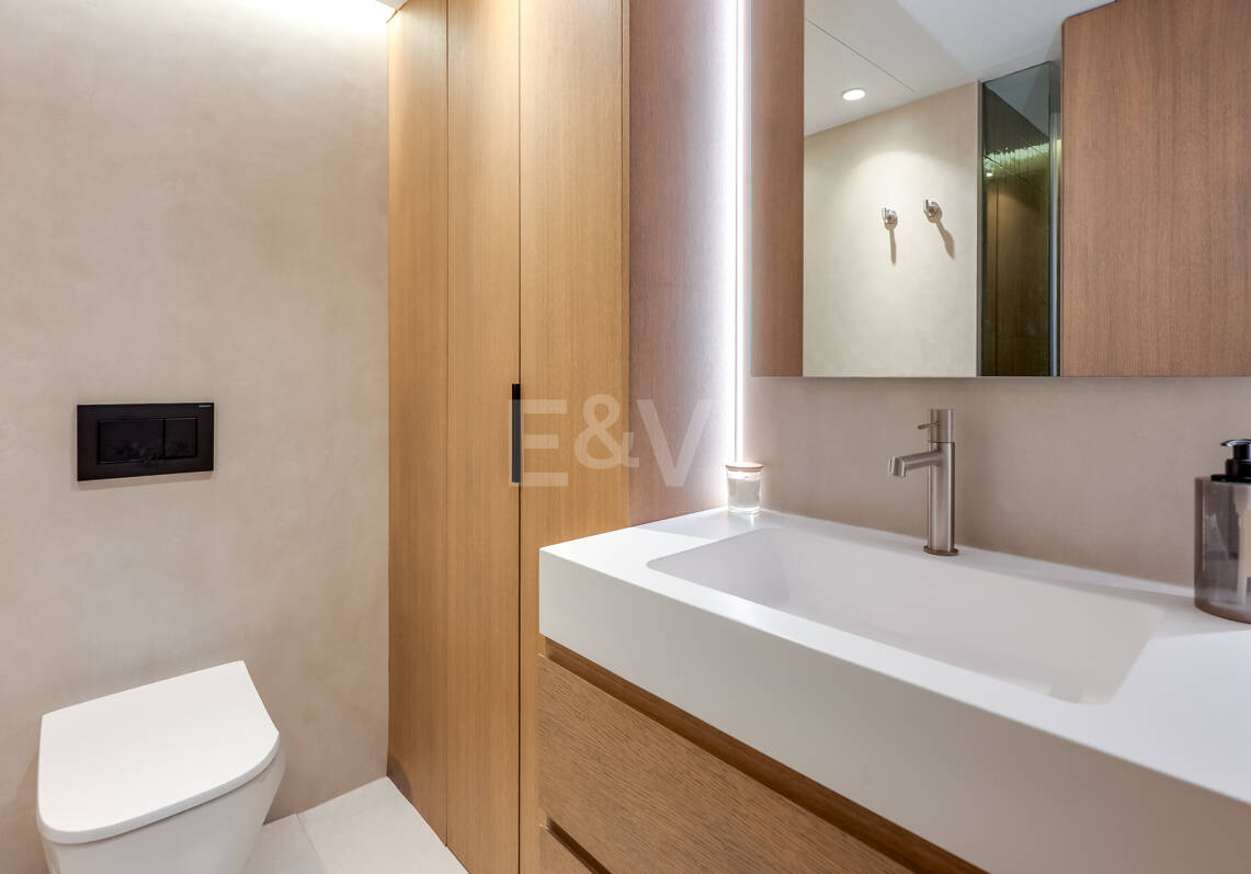 Elegancki Marbella Centre Apartament z basenem, Taras & amp; Licencja turystyczna