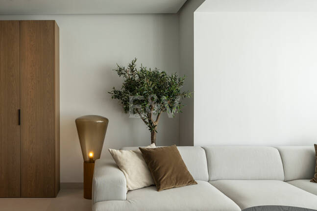 Elegantes Apartment mit Terrasse und Pool im Zentrum von Marbella
