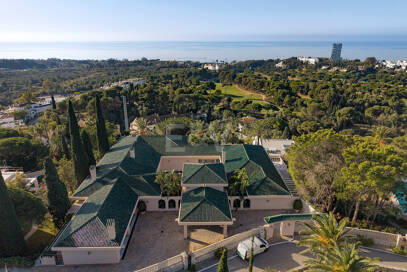 Casa Mandaluz: una majestuosa finca andaluza con vistas panorámicas