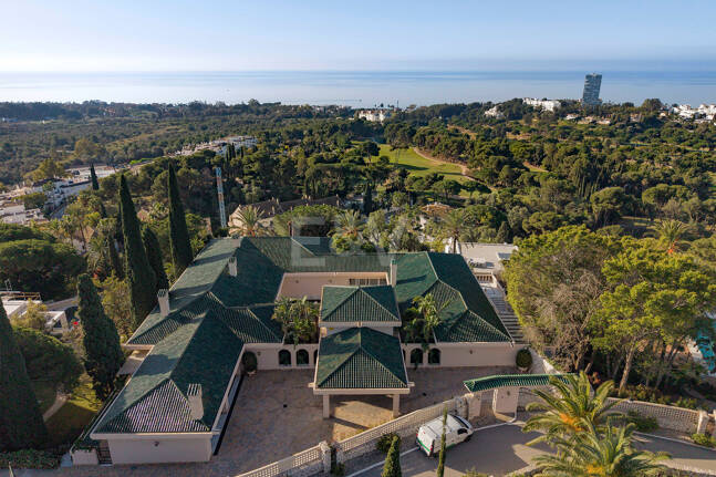 Casa Mandaluz: una majestuosa finca andaluza con vistas panorámicas