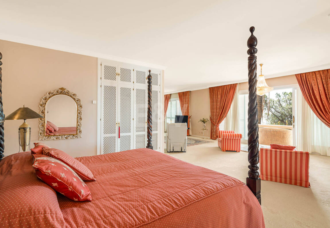Casa Mandaluz: una majestuosa finca andaluza con vistas panorámicas