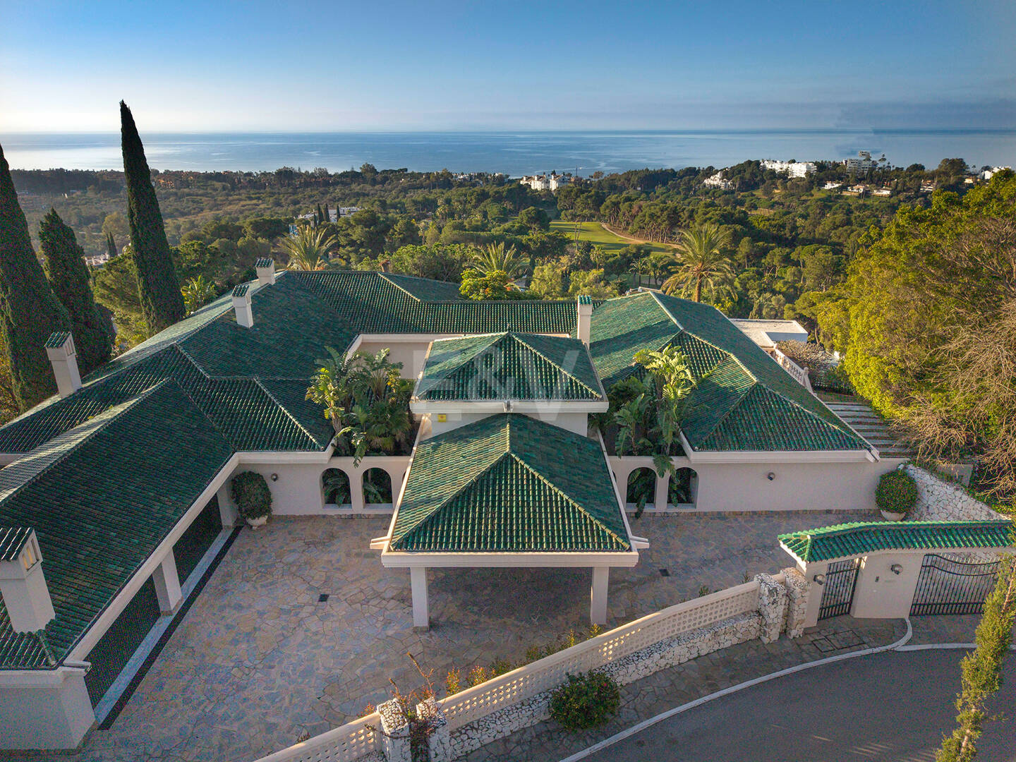 Casa Mandaluz: una majestuosa finca andaluza con vistas panorámicas
