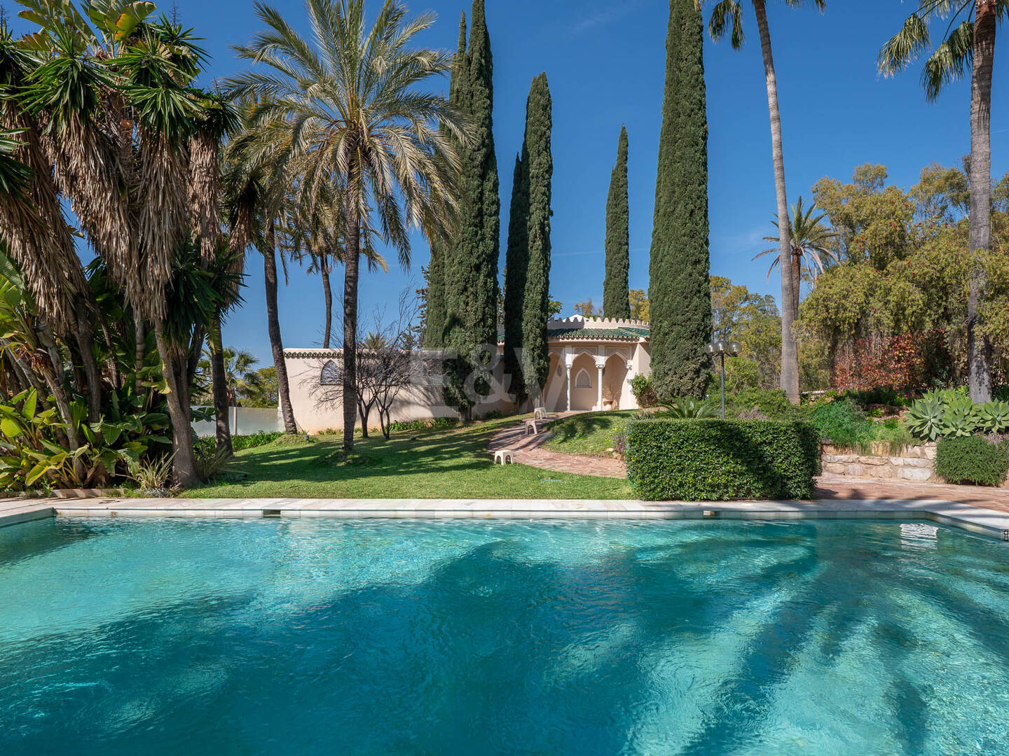 Casa Mandaluz: una majestuosa finca andaluza con vistas panorámicas